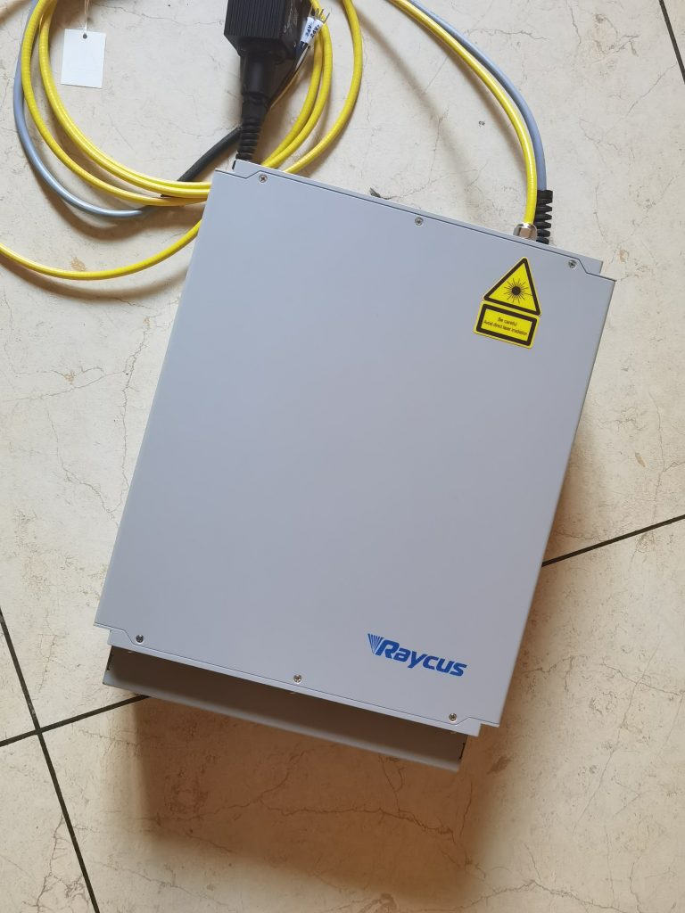 Raycus RFL-P100MX 100W MOPA脉冲光纤激光器