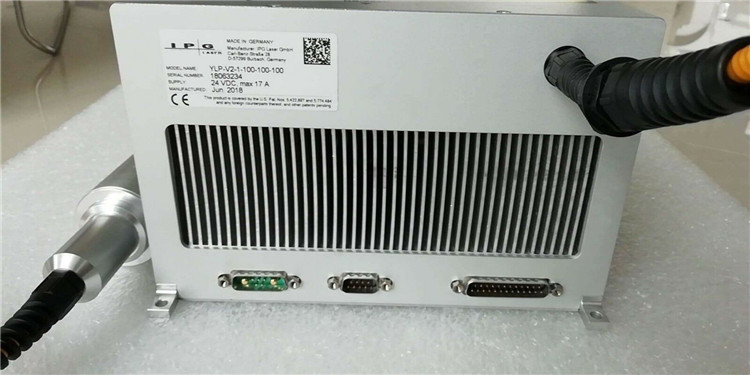 YLP-V2-1-100-100-100 IPG 100W掺镱脉冲光纤激光器实拍图3