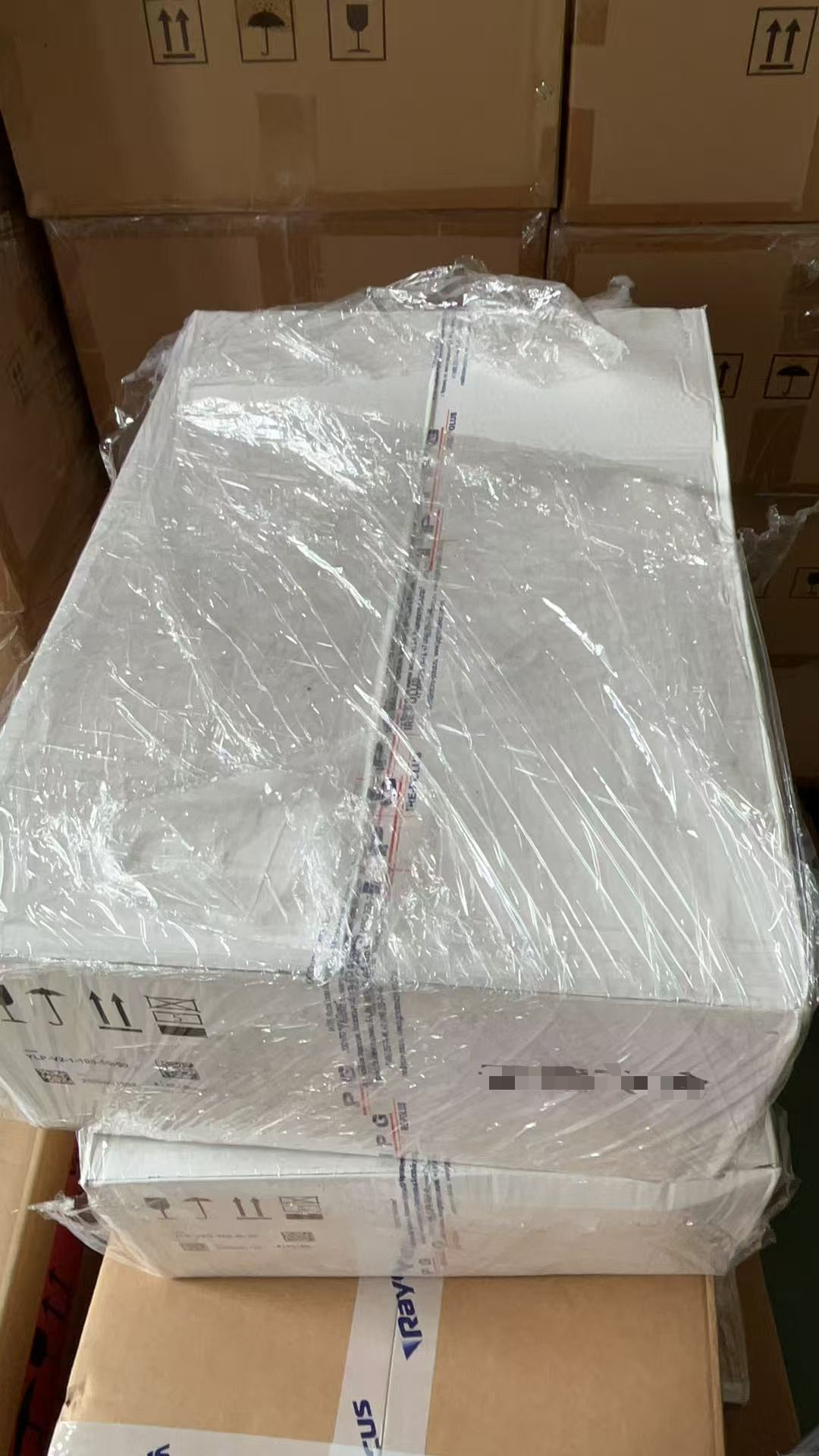 YLP-V2-1-100-50-50 IPG激光器包装实拍