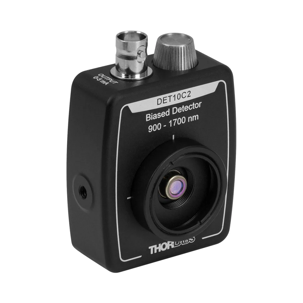 Thorlabs DET10C2 自由空间偏压光电探测器 200-2.6μm 720ps上升
