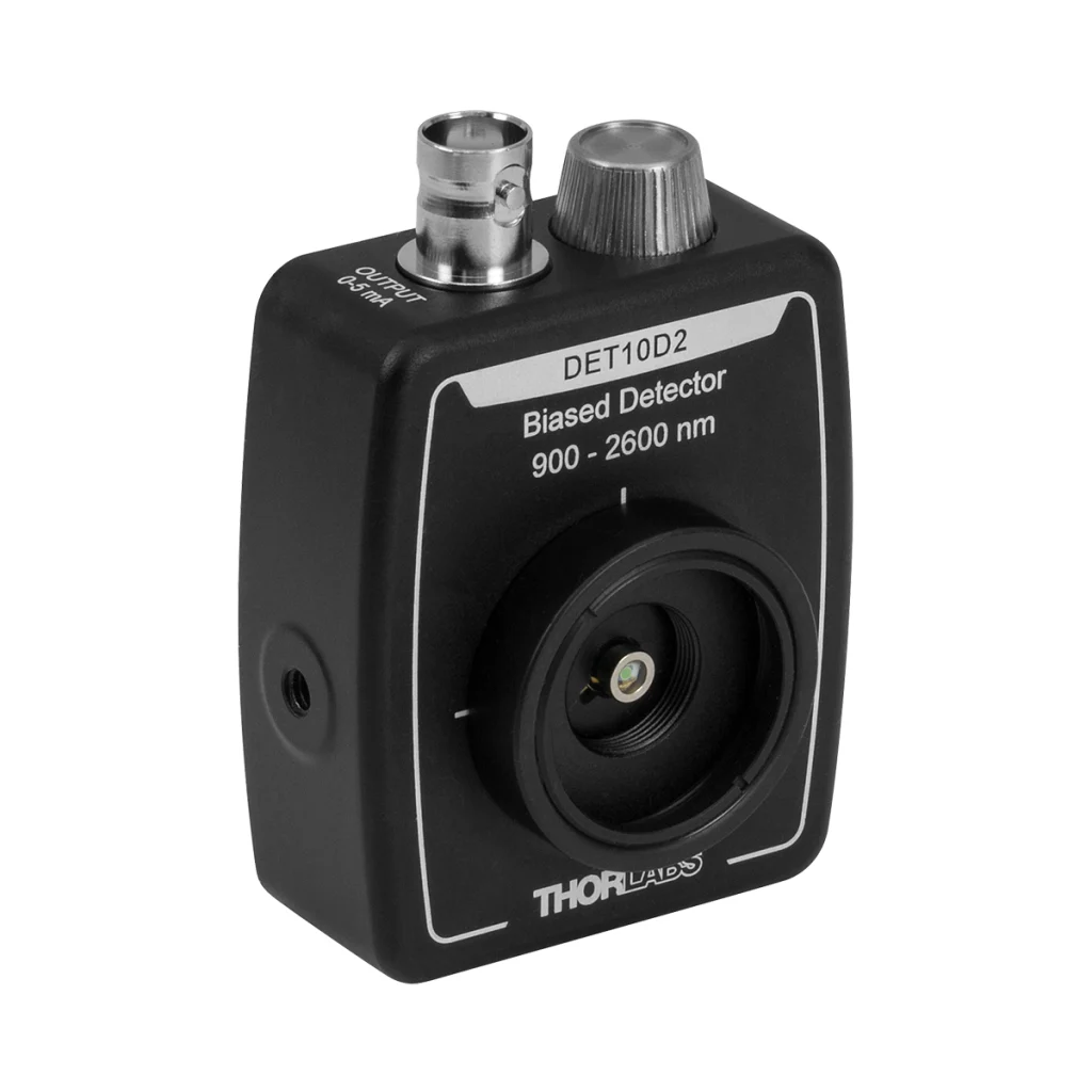 Thorlabs DET10D2 自由空间偏压光电探测器 200-2.6nm 720ps上升
